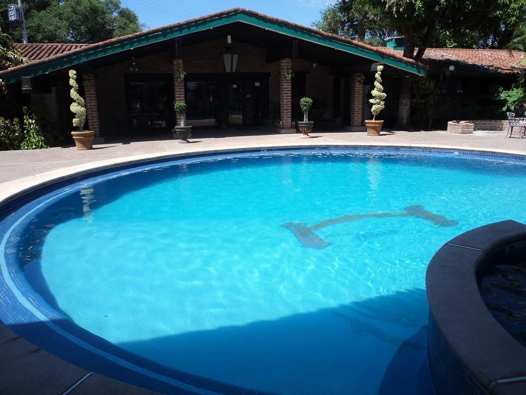 Hotel El Rancho Navojoa Eksteriør bilde